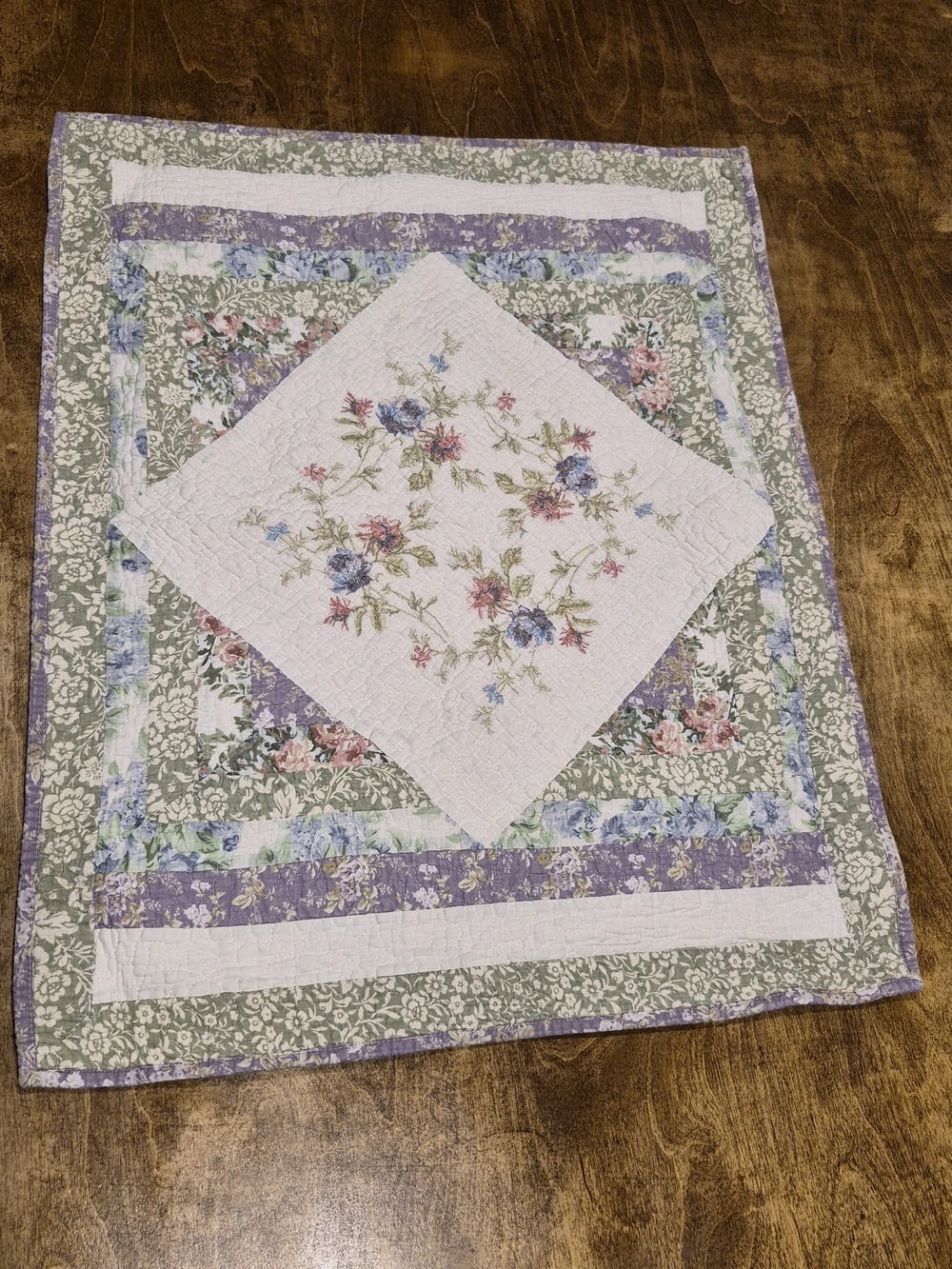 Floral Patchwork Quilt Throw in Lavender, Green & White - Decorative Bedding